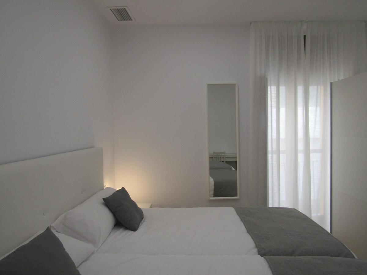 Apartamentos Santa Maria 15 Херес де ла Фронтера Екстериор снимка
