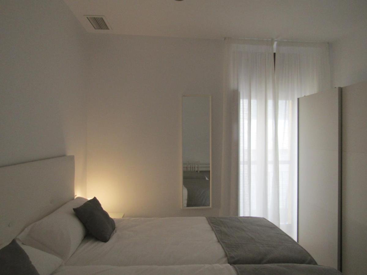 Apartamentos Santa Maria 15 Херес де ла Фронтера Екстериор снимка